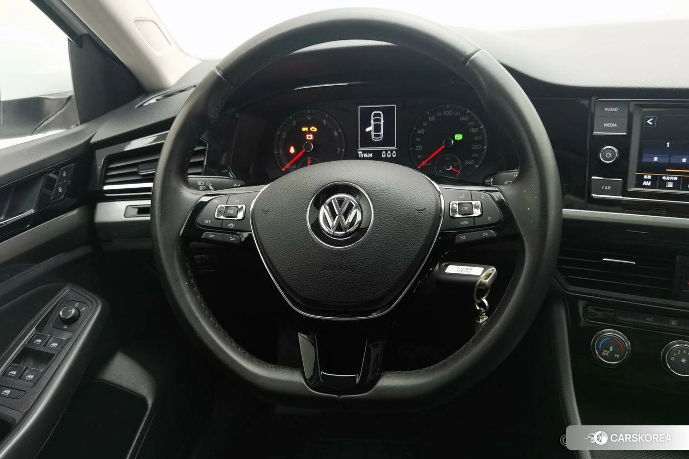 Volkswagen Bora 2019 Белый из Китая, фото 5