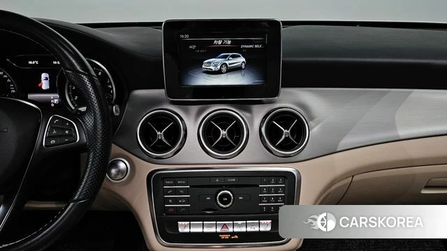 Mercedes-Benz GLA-Class X156 2019 Белый из Кореи, фото 5