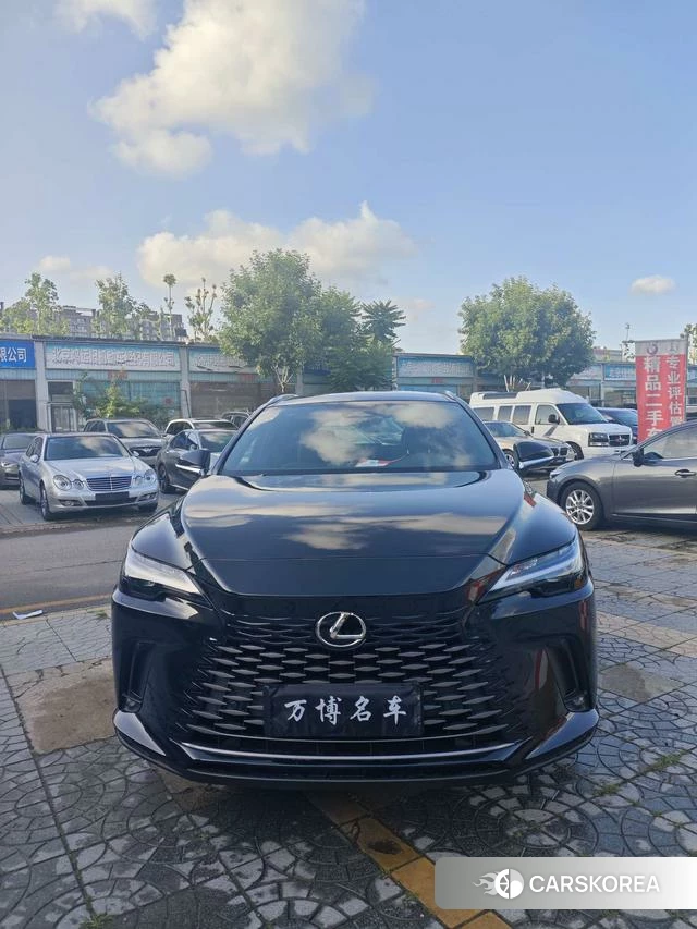 Lexus RX 2026 Черный из Китая, фото 5