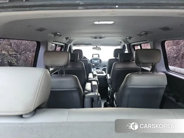 Hyundai The New Grand Starex 2019 Серебристо-серый из Кореи, фото 5