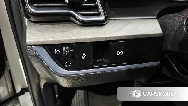 Kia Sportage 5th Generation 2023 Белый из Кореи, фото 5