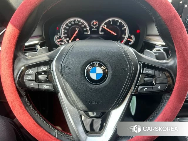 BMW 5 Series (G30) 2018 Небесно-голубой из Кореи, фото 5