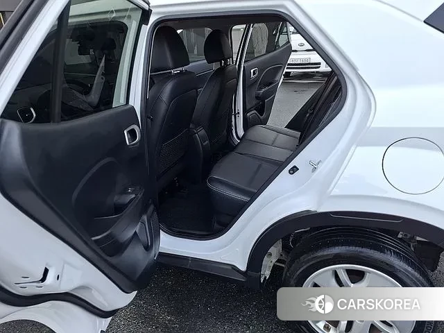 Hyundai Venue 2019 Белый из Кореи, фото 5