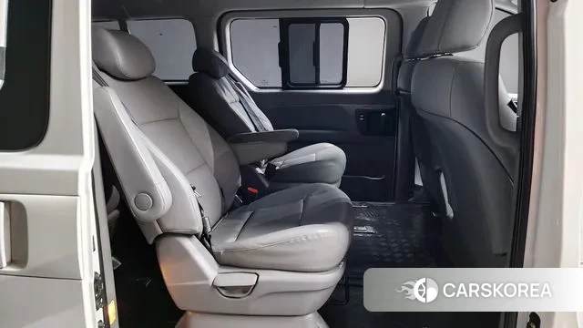 Hyundai The New Grand Starex 2020 Белый из Кореи, фото 5