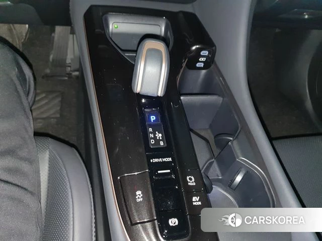 Toyota Crown Crossover 2024 Серый из Кореи, фото 5