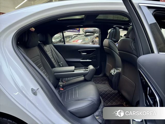 Mercedes-Benz Class C 2021 Белый из Китая, фото 5