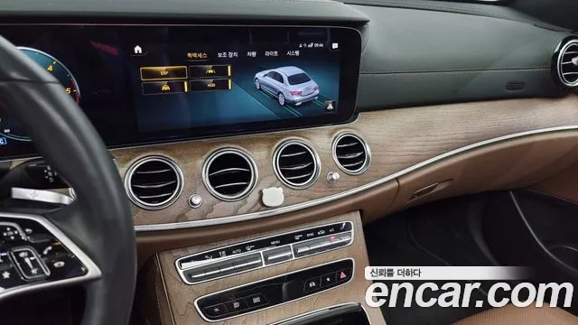 Mercedes-Benz E-Class W213 2021 Белый из Кореи, фото 5