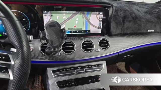 Mercedes-Benz E-Class W213 2021 Черный из Кореи, фото 5