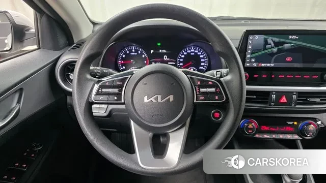 Kia The New K3 2nd generation 2021 Белый из Кореи, фото 5
