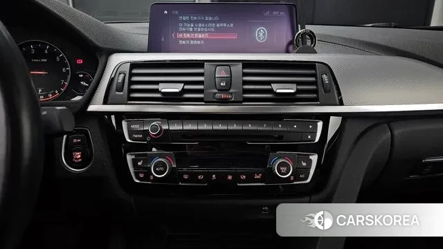 BMW 3 Series (F30) 2018 Синий из Кореи, фото 5