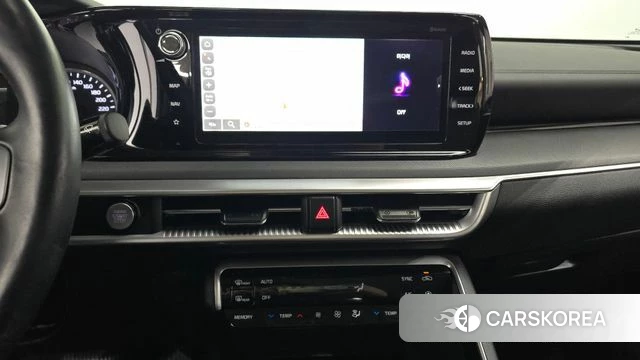 Kia K5 3rd generation 2022 Белый из Кореи, фото 5