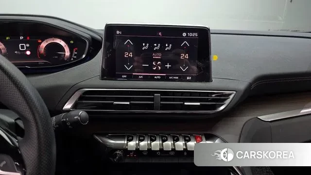 Peugeot 5008 second generation 2024 Синий из Кореи, фото 5