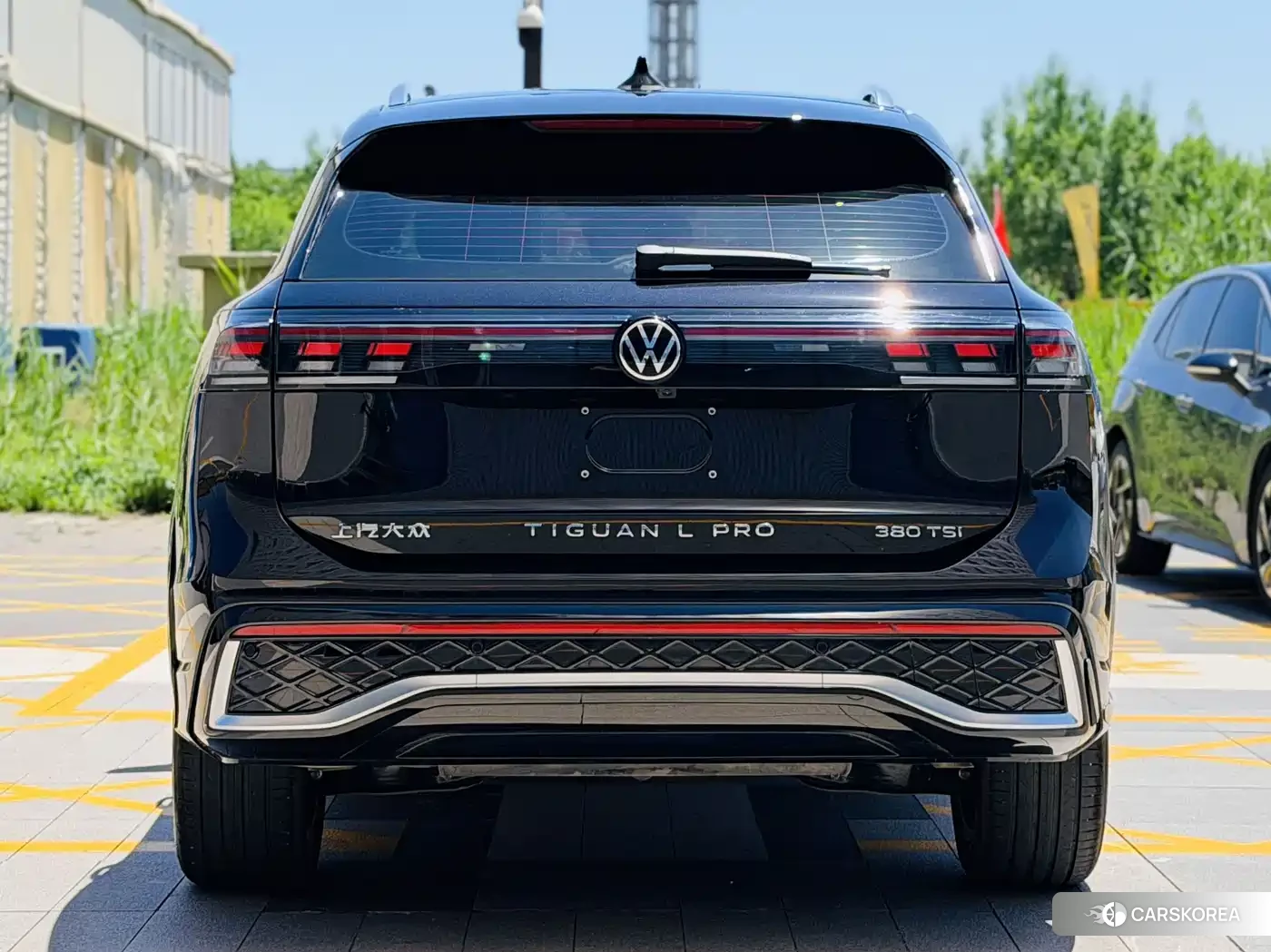 Volkswagen Tiguan L 2026 Черный из Китая, фото 5