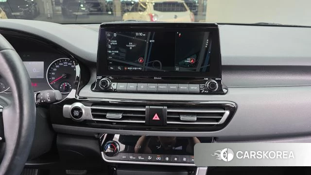 Kia Seltos 2021 Серый из Кореи, фото 5