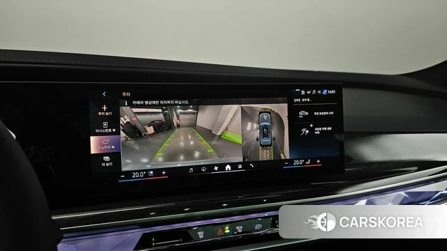 BMW 7 Series (G70) 2025 Цвет галактики из Кореи, фото 5