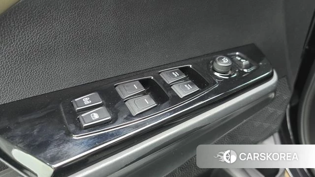 Ssangyong Torres 2023 Черный из Кореи, фото 5