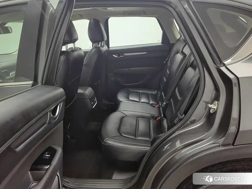 Mazda CX-5 2021 Silver/gray из Китая, фото 5