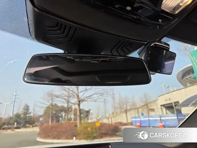 BMW 5 Series (G30) 2022 Белый из Кореи, фото 5