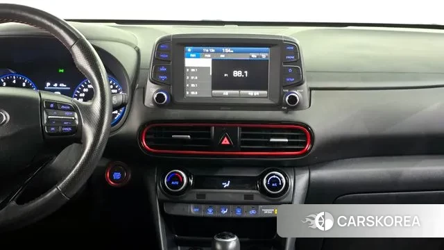 Hyundai Kona 2018 Черный из Кореи, фото 5