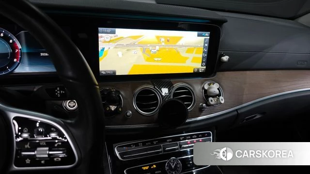 Mercedes-Benz E-Class W213 2020 Белый из Кореи, фото 5