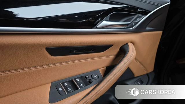 BMW 5 Series (G30) 2020 Серый из Кореи, фото 5