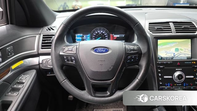 Ford Explorer 2019 Белый из Кореи, фото 5