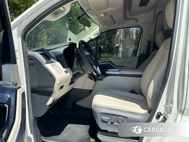 Toyota Hiace 2025 Белый из Китая, фото 5