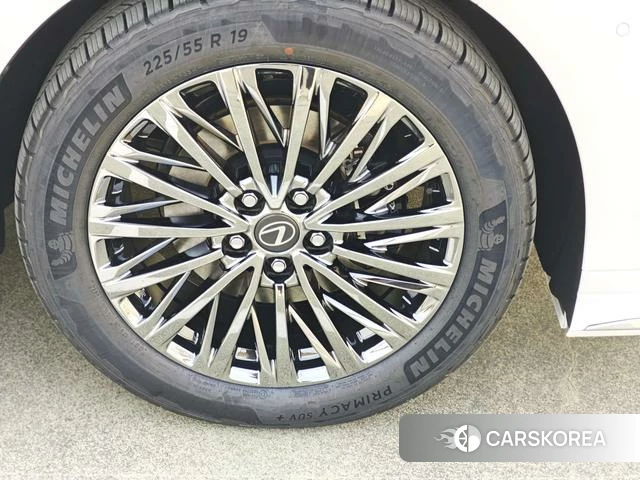 Lexus LM 2026 Белый из Китая, фото 5
