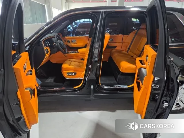 Rolls-Royce Cullinan id 3104461 из Кореи 5