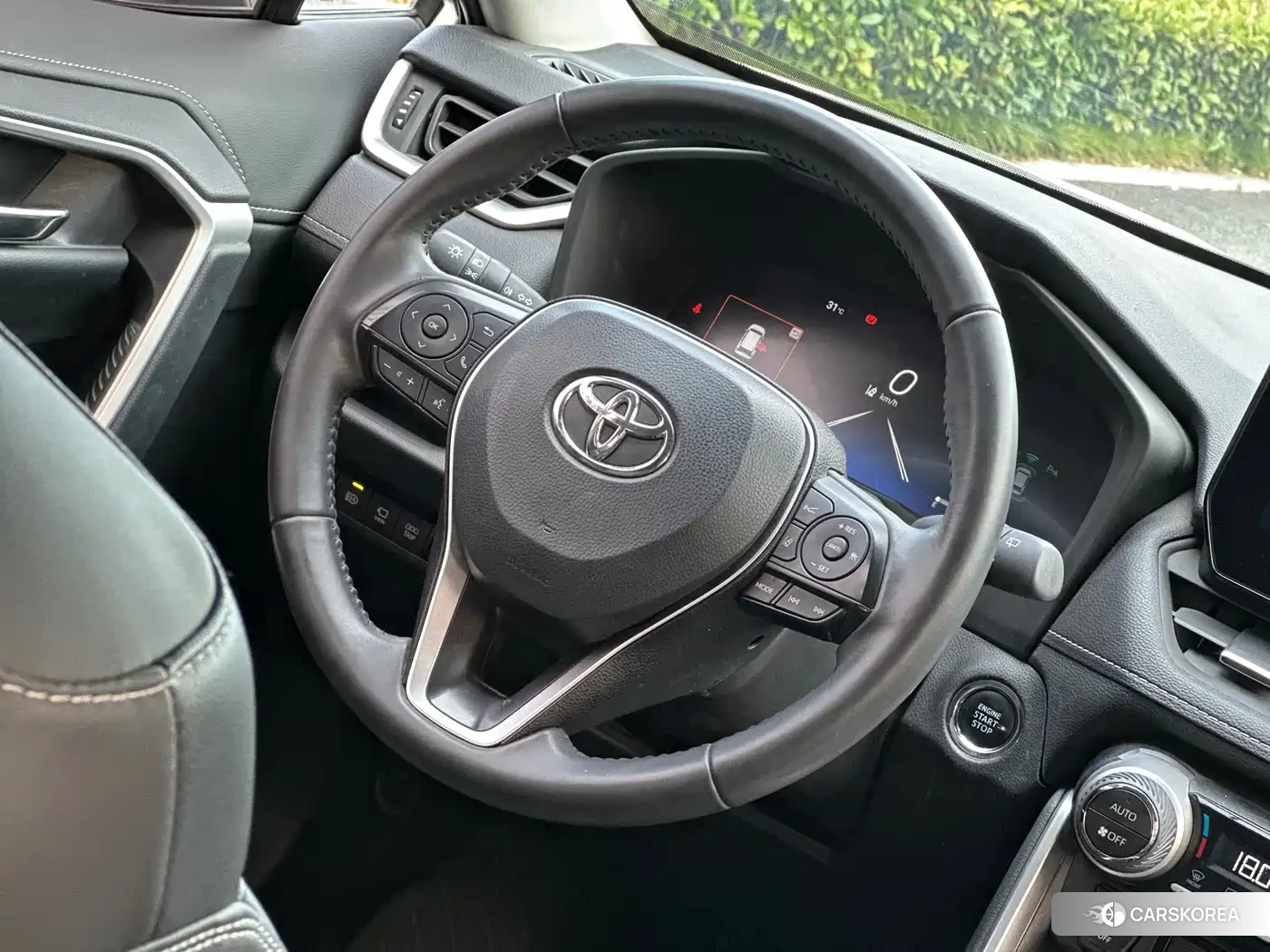 Toyota RAV4 2023 Белый из Китая, фото 5