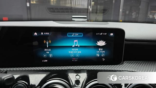 Mercedes-Benz A-Class W177 2019 Белый из Кореи, фото 5