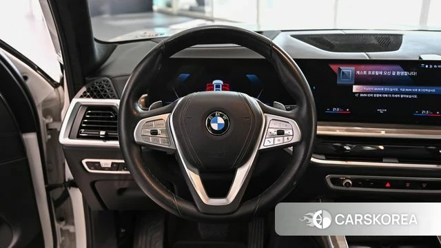 BMW X7 (G07) 2023 Белый из Кореи, фото 5