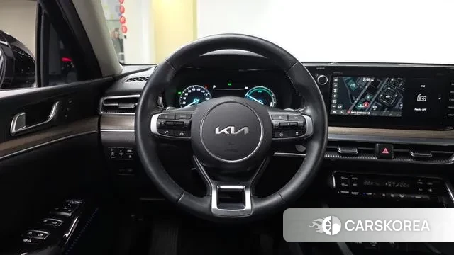 Kia K5 Hybrid 3rd Generation 2023 Черный из Кореи, фото 5