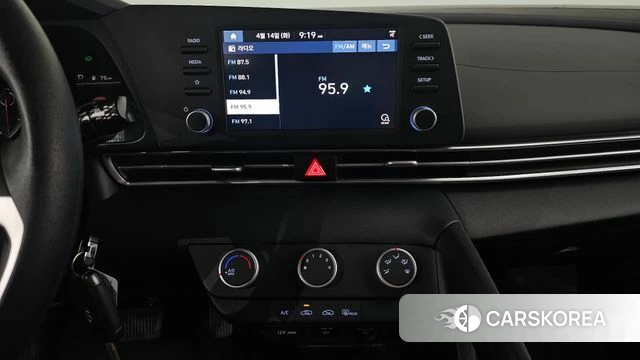 Hyundai Avante (CN7) 2022 Белый из Кореи, фото 5