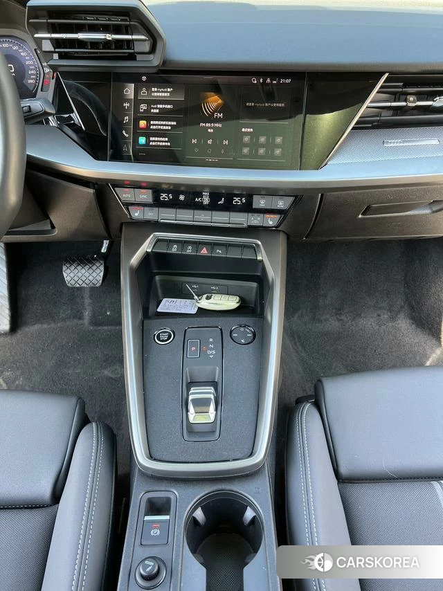 Audi A3 2023 Зеленый из Китая, фото 5