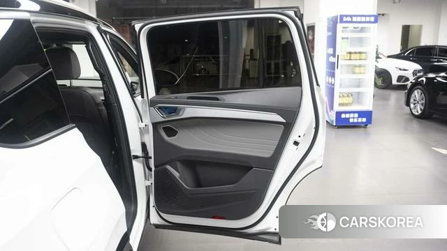 Volkswagen Lanjing 2021 Белый из Китая, фото 5