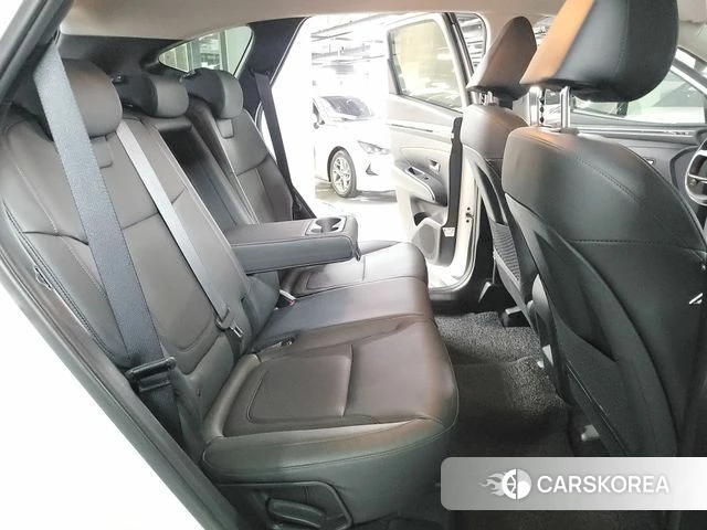 Hyundai Tucson (NX4) 2021 Белый из Кореи, фото 5