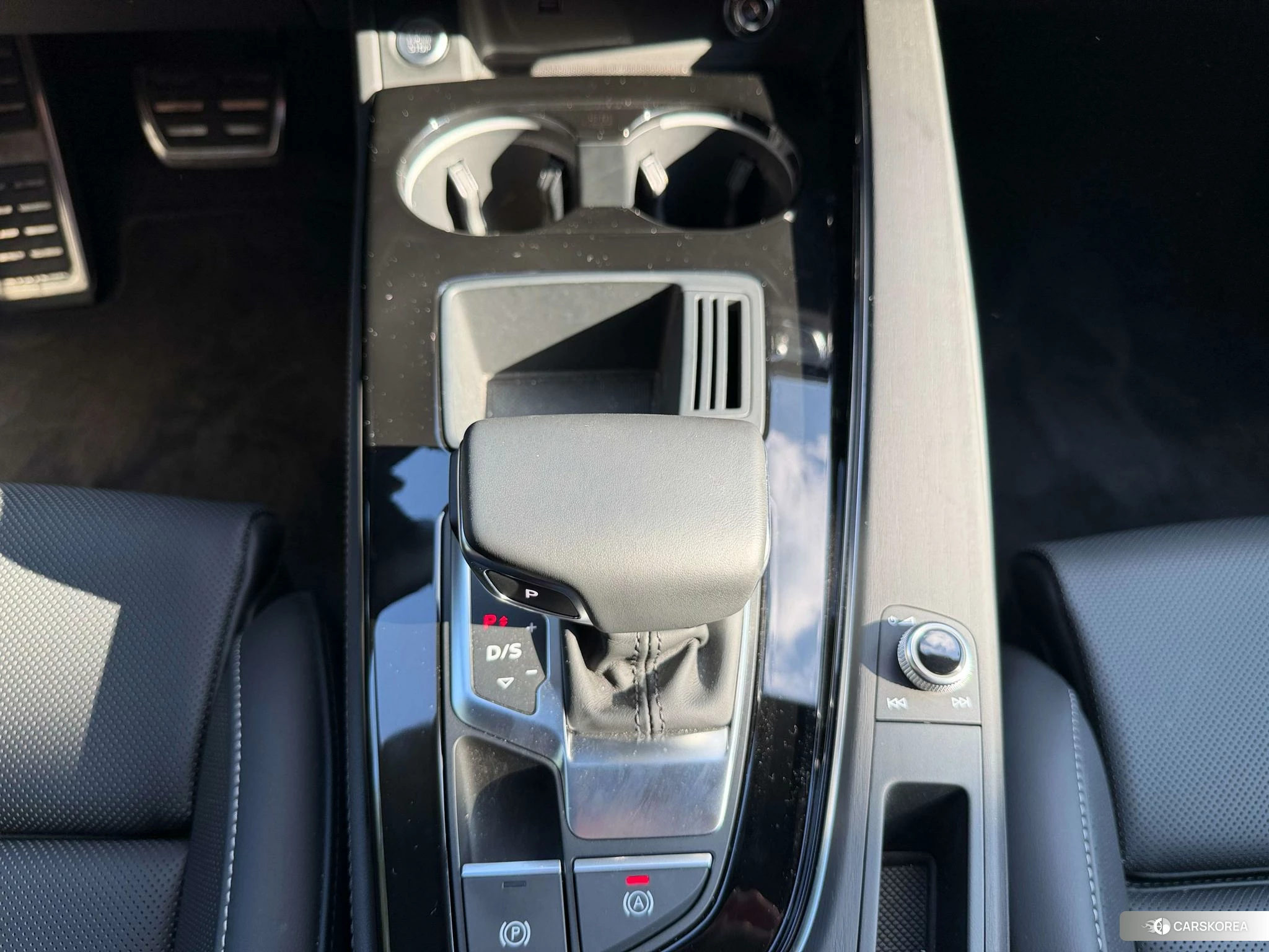 Audi A4L 2023 Белый из Китая, фото 5