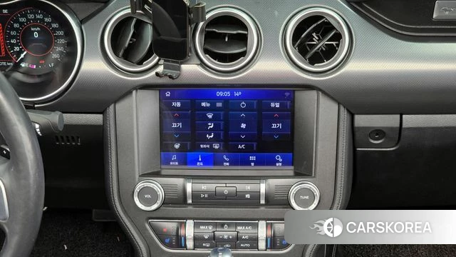 Ford Mustang 2021 Красный из Кореи, фото 5