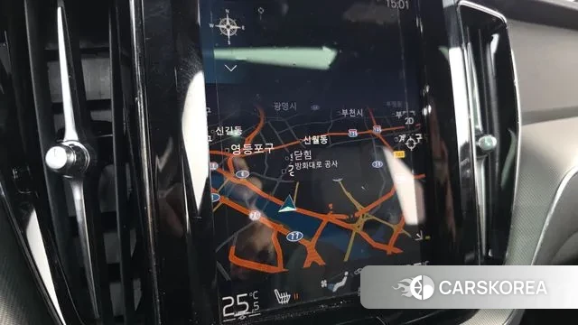 Volvo XC60 second Generation 2021 Белый из Кореи, фото 5