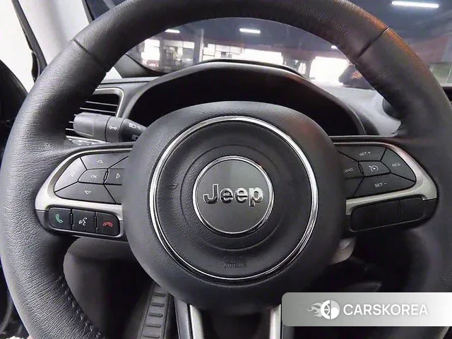 Jeep Renegade id 2905589 из Кореи 5