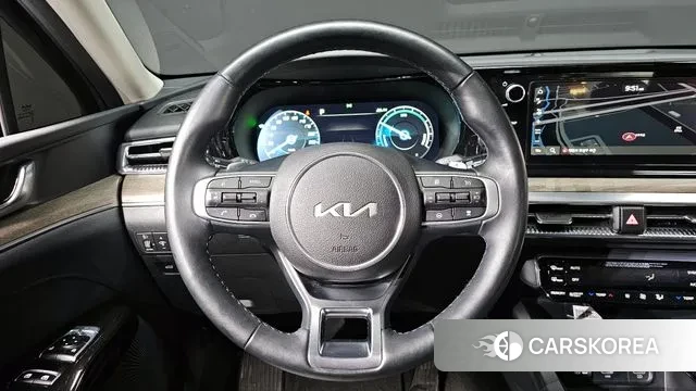 Kia K5 Hybrid 3rd Generation 2023 Черный из Кореи, фото 5