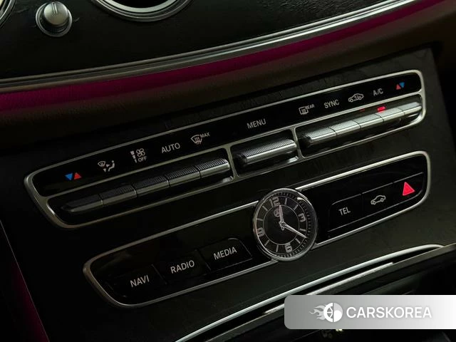 Mercedes-Benz E-class id 4238558 из Китая 5