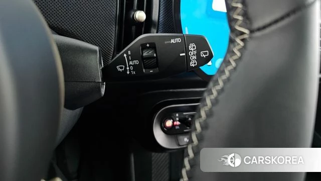 Mini Cooper C 4th generation 2025 Красный из Кореи, фото 5