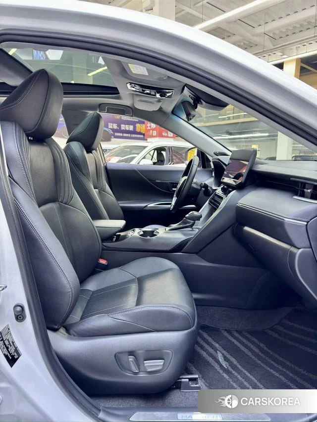 Toyota Ling Fang HARRIER 2022 Белый из Китая, фото 5
