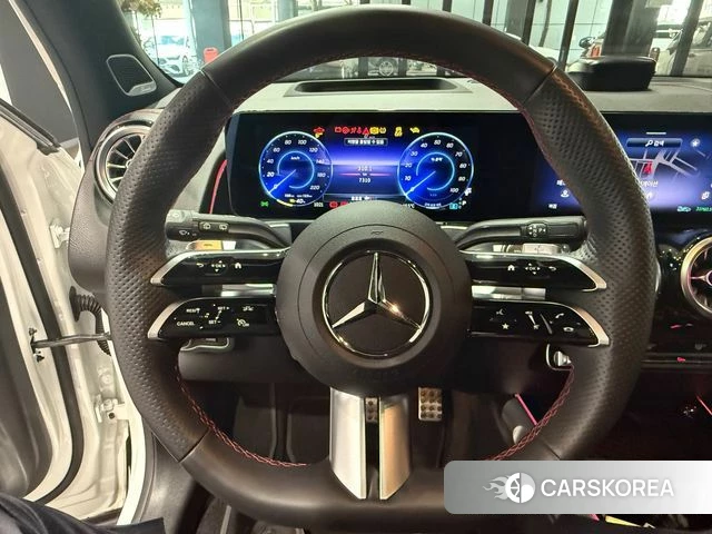 Mercedes-Benz EQB X243 2026 Белый из Кореи, фото 5