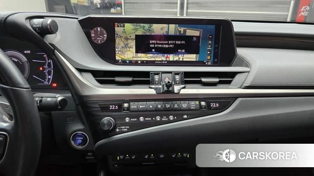 Lexus ES300h 7th generation 2018 Песочный из Кореи, фото 5