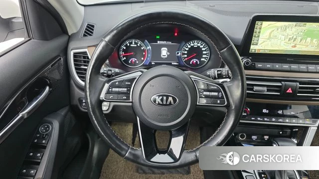 Kia Seltos 2019 Белый из Кореи, фото 5