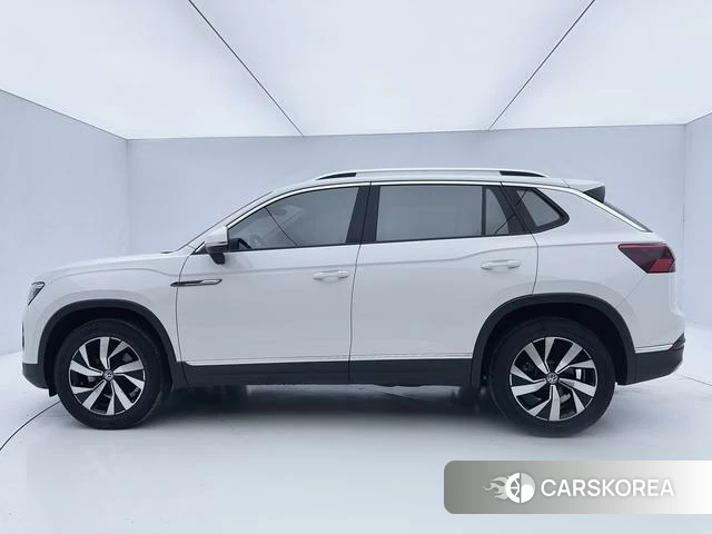 Volkswagen Tanyue 2022 Белый из Китая, фото 5