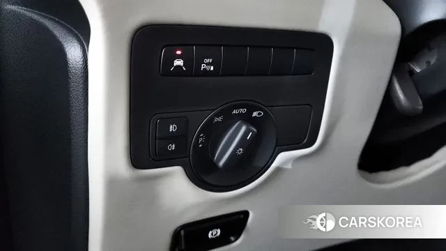 Mercedes-Benz V-Class 2020 Белый из Кореи, фото 5